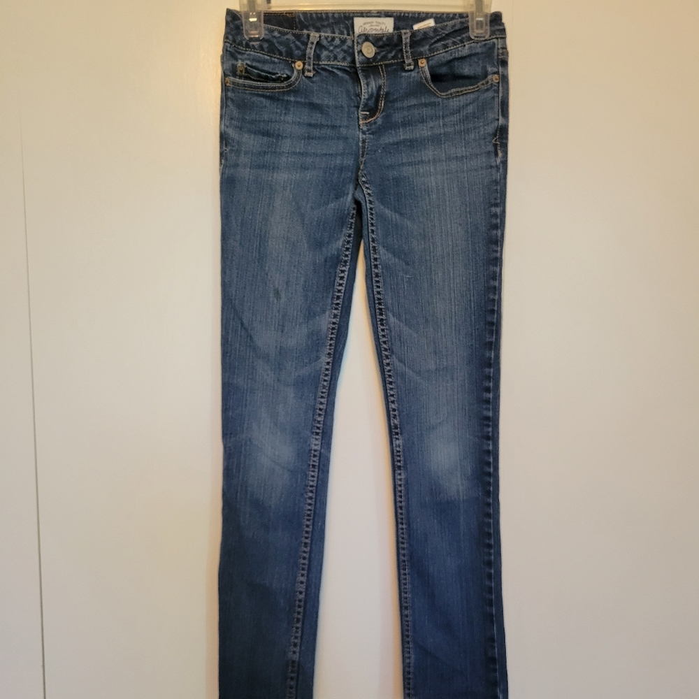 Aeropostale Bayla Skinny Size 00 Regular Straight Leg
